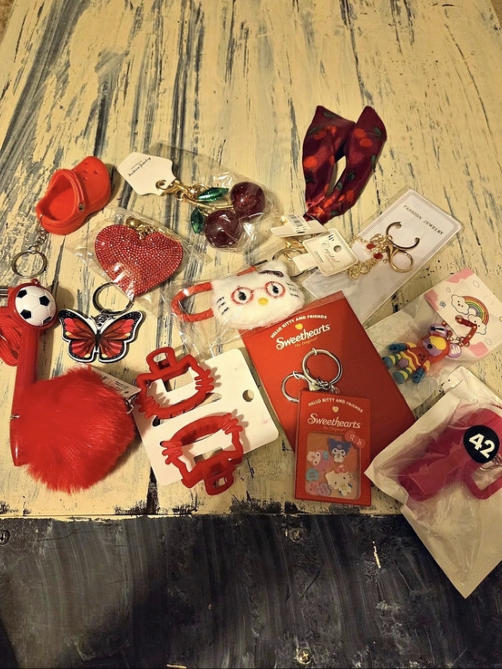 🔥Assorted Accessories In RED